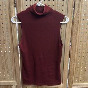Turtleneck, sleeveless, cashmere top sweater size medium
